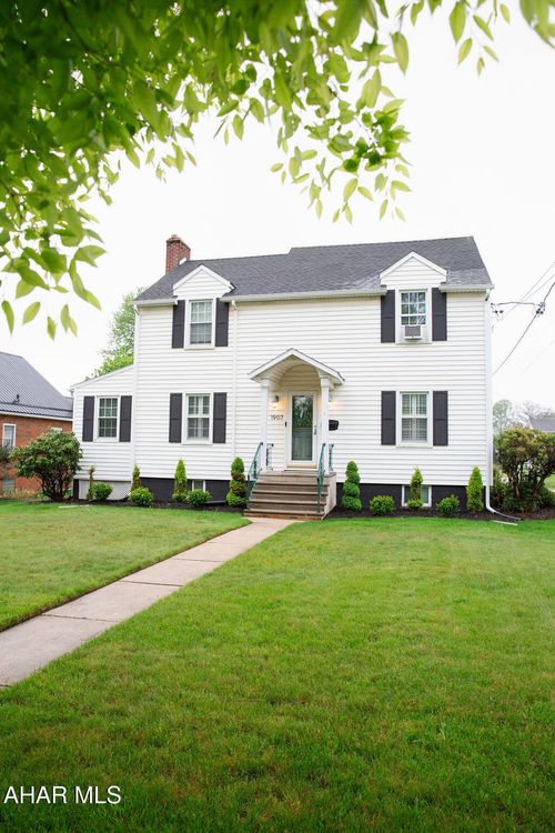 1907 Menoher Boulevard, Johnstown, PA, 15905 | Card Image