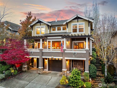 1607 Lyons Ave Ne, Renton, WA, 98059-4382 | Card Image