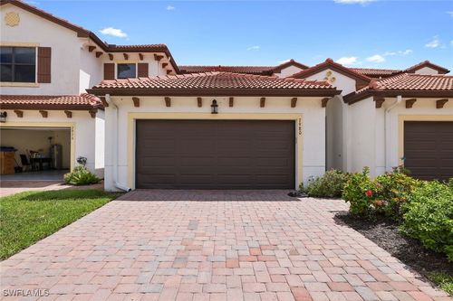 7903 Bristol Cir, NAPLES, FL, 34120-0705 | Card Image