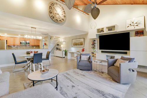 204 Old Meadow Way, Palm Beach Gardens, FL, 33418 | Card Image