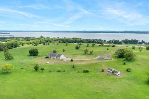 19800 Stephan Dr, Starbuck, MN, 56381-2397 | Card Image