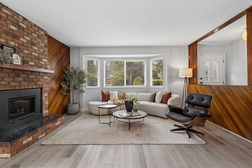 2657 Burnside Pl, Coquitlam, BC, V3E1A1 | Card Image