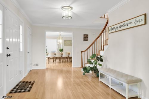 16 Lenape Ct, Basking Ridge, NJ, 07920-2677 | Card Image