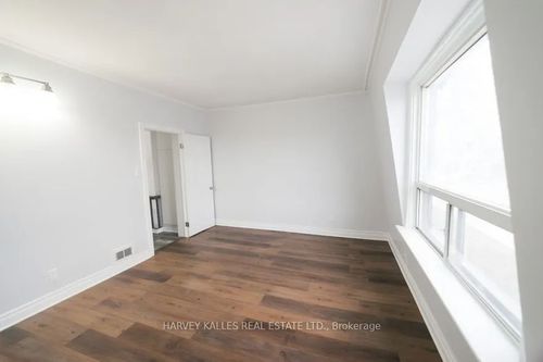 2-1309 Dupont St, Toronto, ON, M6H2A5 | Card Image