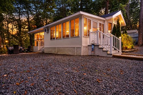 hill-23-185 Cotuit Rd, Sandwich, MA, 02563-2655 | Card Image