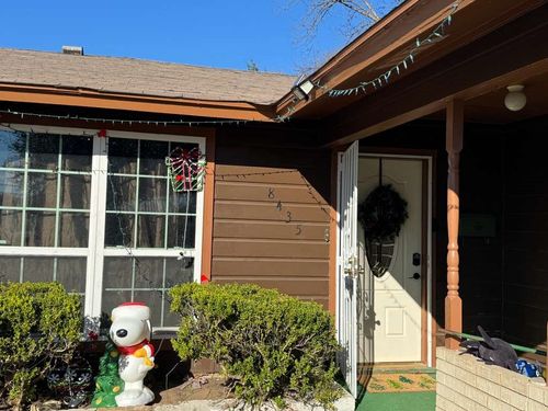 8435 Campanella Dr, Dallas, TX, 75243-1811 | Card Image