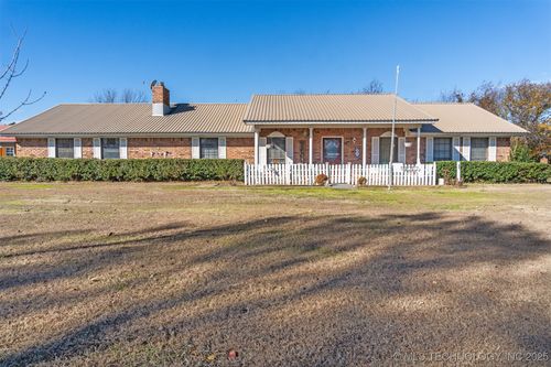 226 Cordell Rd, Colbert, OK, 74733-3700 | Card Image