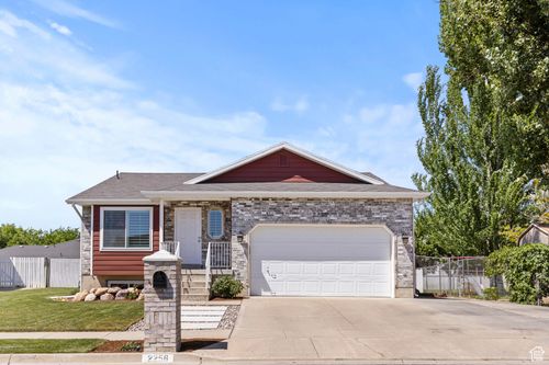 2256 1680, Clinton, UT, 84015-7997 | Card Image