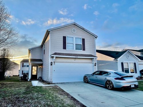 4538 Redcliff South Ln, Plainfield, IN, 46168-7572 | Card Image