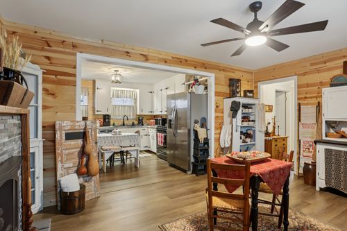 117 June Dr, Dickson, TN, 37055-1057 | Card Image