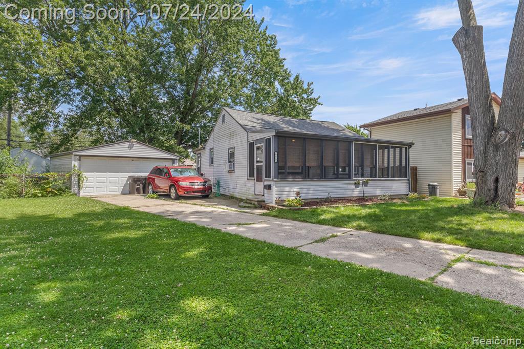 Mortenview Dr, Taylor, MI 48180