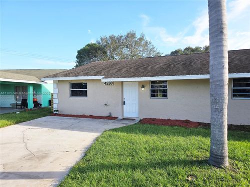4550 Se Salvatori Rd, Stuart, FL, 34997-8235 | Card Image