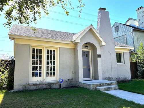 1901 Lexington St, Houston, TX, 77098-4219 | Card Image