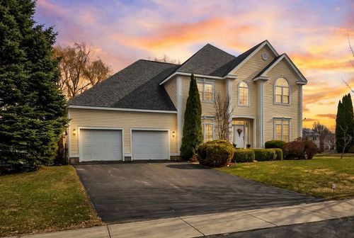 29 Whiteface St, South Burlington, VT, 05403-7230 | Card Image