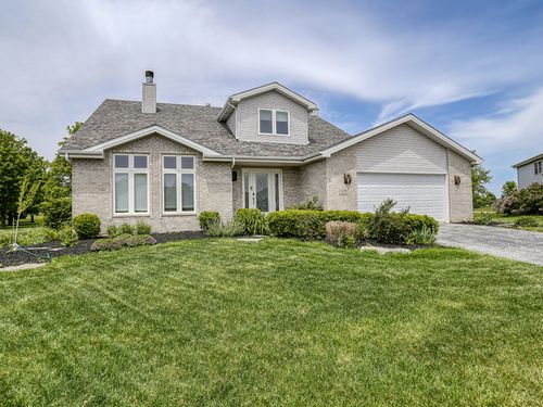 1372 Pheasant Chase Cir, Beecher, IL, 60401-5108 | Card Image