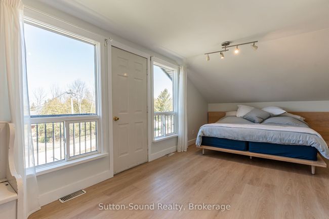 146 Sunset Blvd, House other with 3 bedrooms, 2 bathrooms and 8 parking in Georgian Bluffs ON | Image 25
