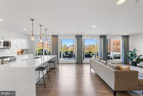 apt-201-645 Maryland Ave Ne, WASHINGTON, DC, 20002-5863 | Card Image