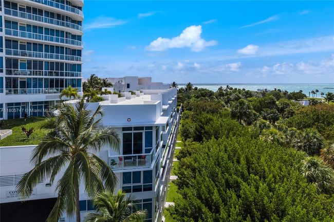UNIT-13 - 100 S Pointe Dr, Condo with 3 bedrooms, 4 bathrooms and null parking in Miami Beach FL | Image 53