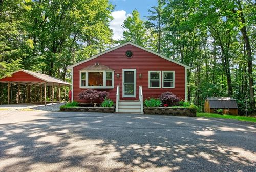 20 Iroquois Ave, Hubbardston, MA, 01452-1544 | Card Image