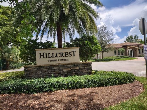 apt-405-4200 Hillcrest Dr, Hollywood, FL, 33021-7900 | Card Image
