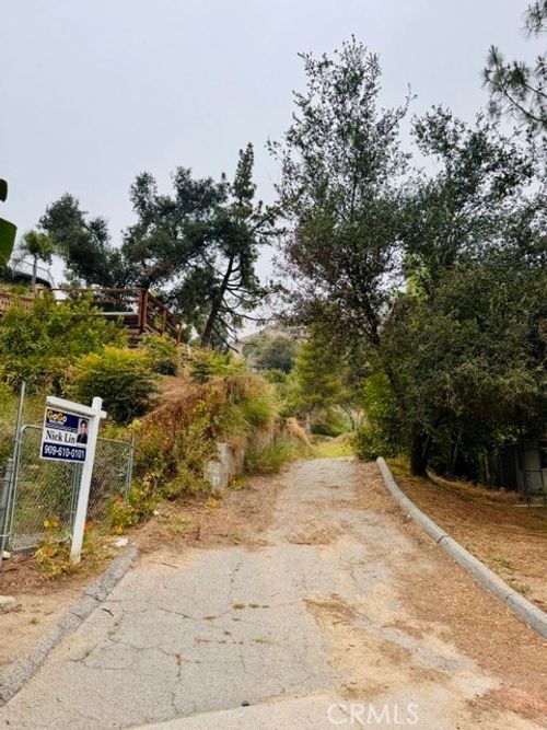 333 Wisteria Way, Sierra Madre, CA, 91024 | Card Image