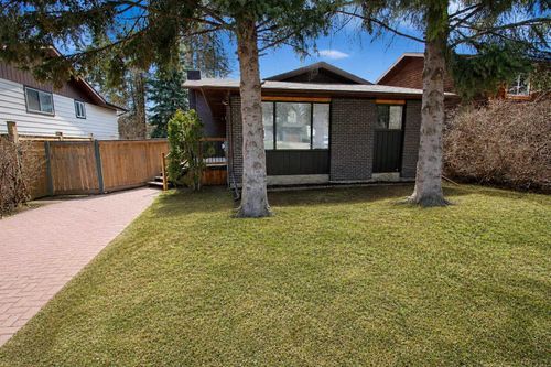107 Greig Dr, Red Deer, AB, T4P2N4 | Card Image