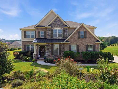 9 Ione Cir, Williamston, SC, 29697-8517 | Card Image
