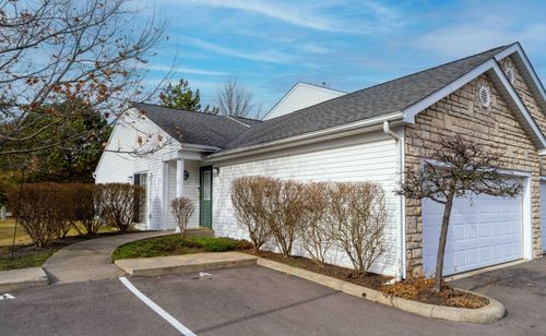 10a-1981 Hoadley Dr, Columbus, OH, 43228-6493 | Card Image