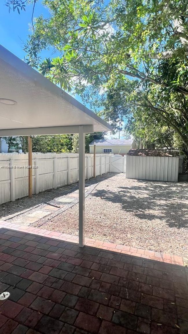 1 - 505 Sw 5 Th Ave, Home with 2 bedrooms, 2 bathrooms and null parking in Fort Lauderdale FL | Image 8