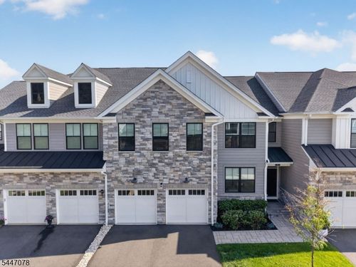 6 Concord Ct, Warren, NJ, 07059-2401 | Card Image
