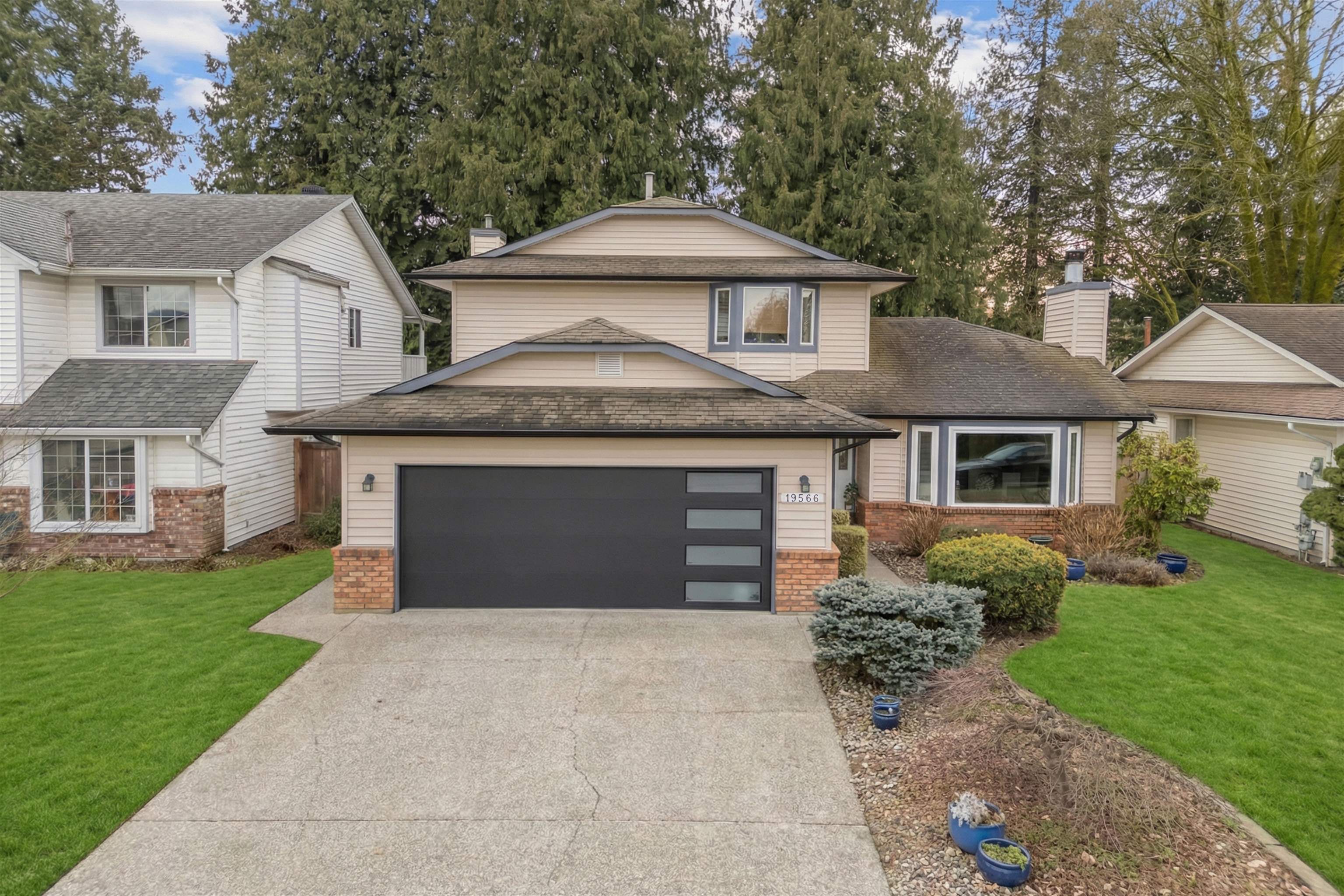 Residential in Pitt Meadows 2