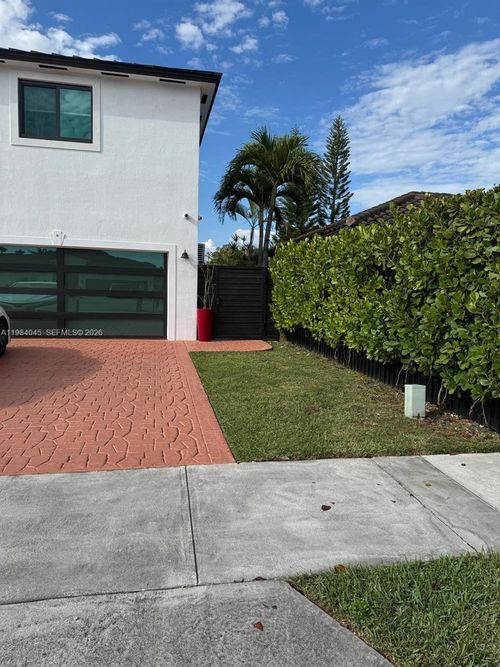0-16057 Sw 53rd Ter, Miami, FL, 33185-5078 | Card Image