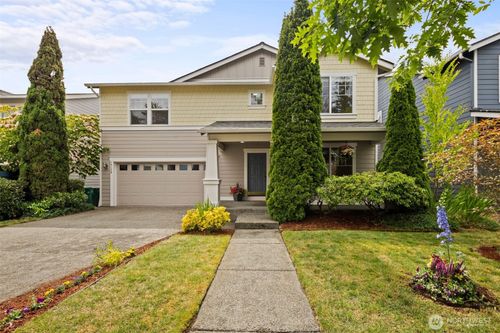 10129 224th Ave Ne, Redmond, WA, 98053-5839 | Card Image
