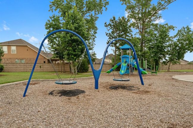27918 Creek Flat Dr, House other with 3 bedrooms, 2 bathrooms and 2 parking in Spring TX | Image 45