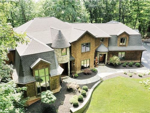 42 Lake Lacoma Dr, Pittsford, NY, 14534-3953 | Card Image