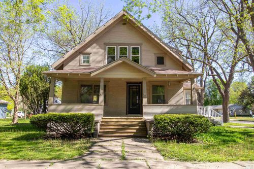 402 Flower St, Albert City, IA, 50510-1202 | Card Image