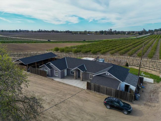 14700 W Barstow Ave, House other with 3 bedrooms, 0 bathrooms and null parking in Kerman CA | Image 10