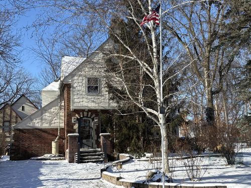 5531 S 110th Street, Hales Corners, WI, 53130 | Card Image