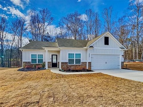 332 Oliver Dr, Locust Grove, GA, 30248-1110 | Card Image