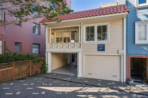 33 Grenard Terrace, San Francisco, CA, 94109 | Card Image