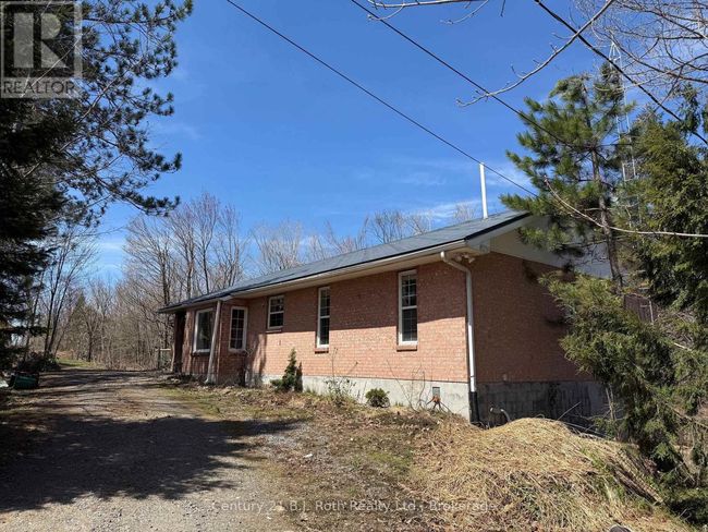 1087 Merkley Rd, House other with 2 bedrooms, 3 bathrooms and 10 parking in Gravenhurst ON | Image 31