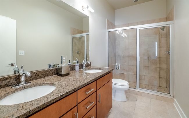 UNIT-10 - 1702 S Lamar Blvd, Condo with 2 bedrooms, 3 bathrooms and 2 parking in Austin TX | Image 10