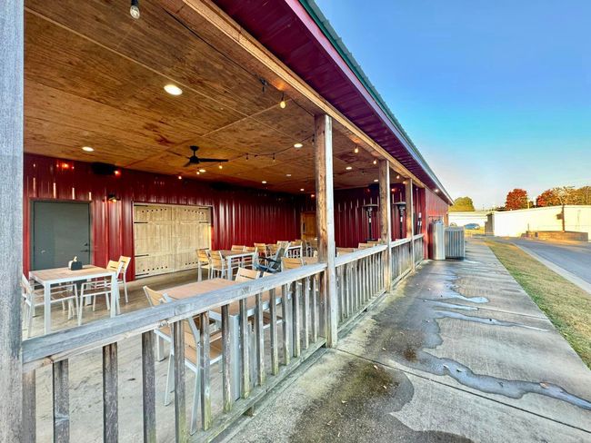 220 E Main St, Home with 0 bedrooms, 0 bathrooms and 40 parking in Mountain View AR | Image 25