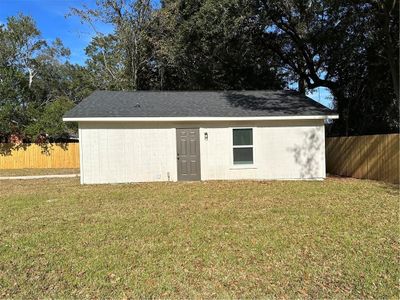 Detached one bedroom apartment. | Image 2