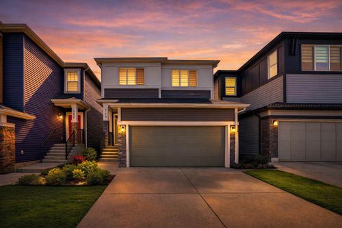 149 Belmont Villas Sw, Calgary, AB, T2X4W7 | Card Image