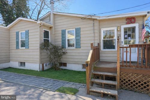 20 Etlon Ave, CLEMENTON, NJ, 08021-4513 | Card Image