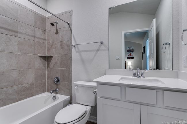 434 Shelton Pass, House other with 4 bedrooms, 3 bathrooms and null parking in Cibolo TX | Image 20