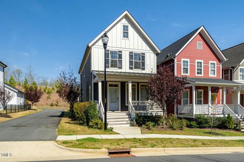 853 Great Ridge Pkwy, Chapel Hill, NC, 27516-4242 | Card Image