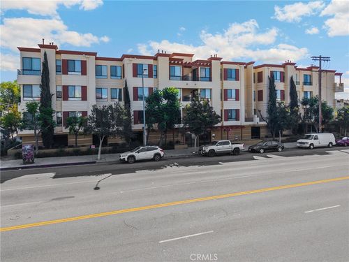 6938 Laurel Canyon Blvd, North Hollywood, CA, 91605-6848 | Card Image