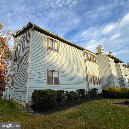 1909 Woodhollow Dr, MARLTON, NJ, 08053-1051 | Card Image